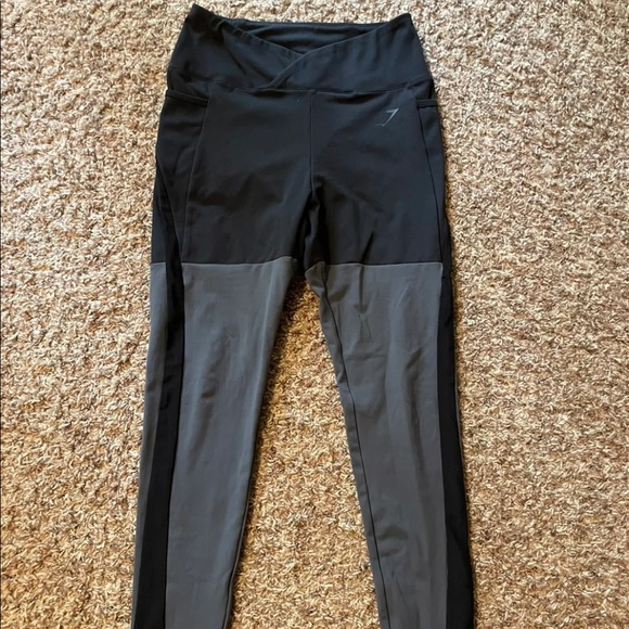 Gymshark Pants - Gymshark Nikki Blackketter leggings black gray Small